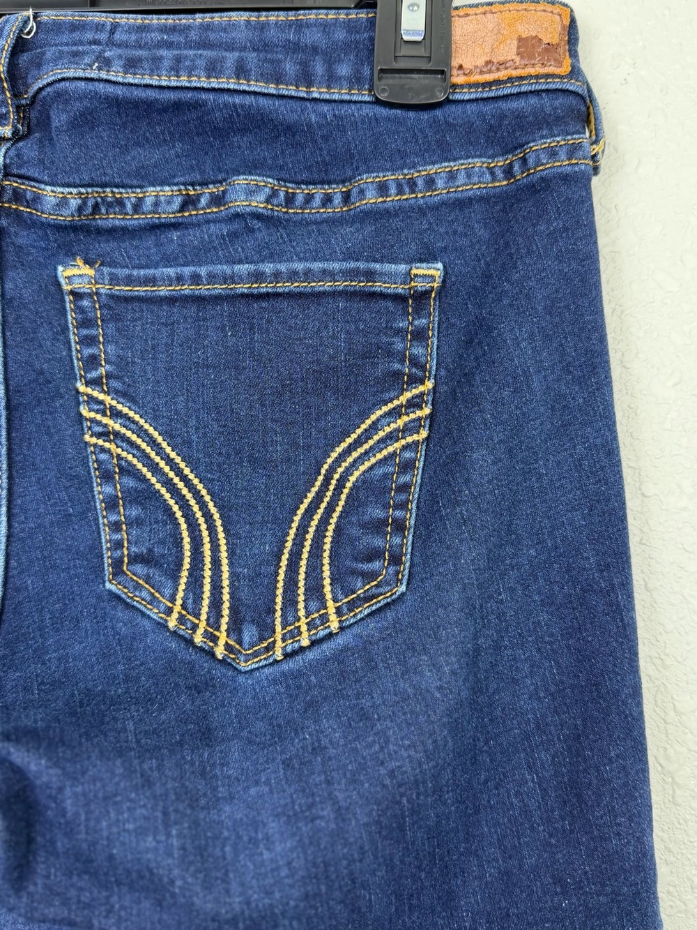 Hollister Low Rise Skinny Jeans Women’s Size 13R 31x31 Dark Wash Stretch Denim - Picture 4 of 10